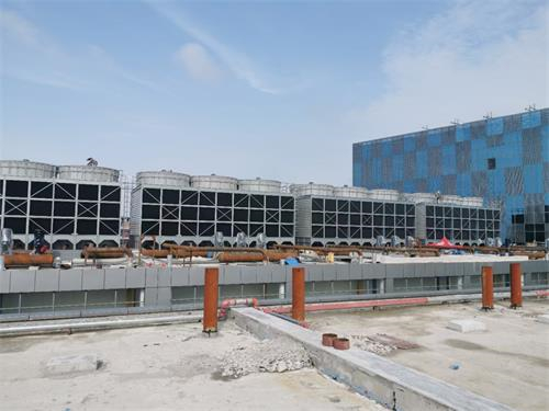 玻璃鋼方形逆流式冷卻塔的特點(河南方形逆流式玻璃鋼冷卻塔品牌)