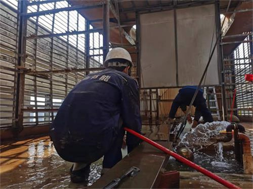 方形冷卻塔填料如何清洗？(冷卻塔填料清洗或更換)