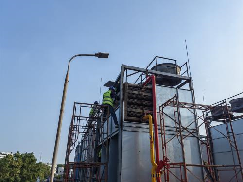 開式冷卻塔在工業中使用所發揮的作用(開式冷卻塔圖片)